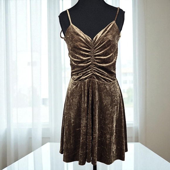Blue Life Velvet Mini Dress Woman Medium Ruched Bodycon Sleeveless Babydoll Chic - Picture 1 of 11